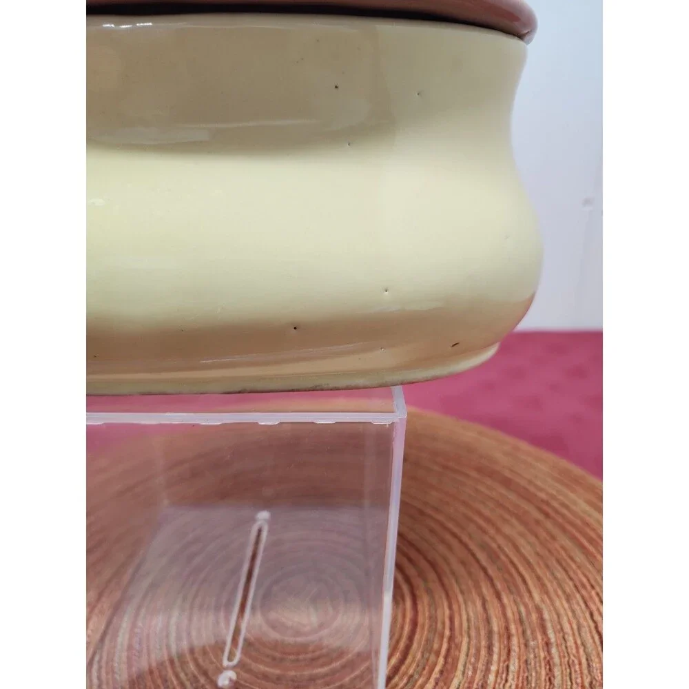 MCM Brush USA Pottery P28 Covered Dish 1940s Yellow Base Cinnamon Lid Grannycore
